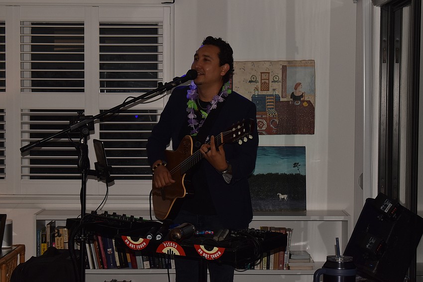 Andres Colin performed during the evening.