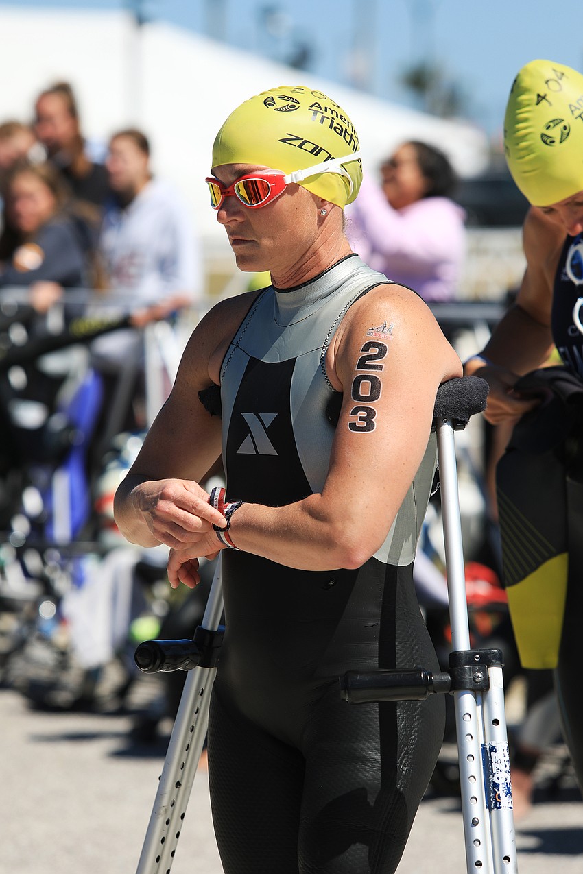 Melissa Stockwell prepares for the triathlon.