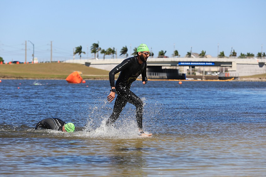 Antonio Ruiter emerges from the water.