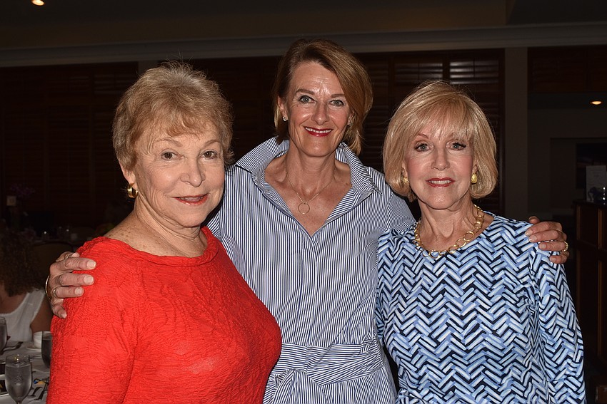 Bonnie Patten, Martha Merizon and Susan Clarke started mingling when they arrived.