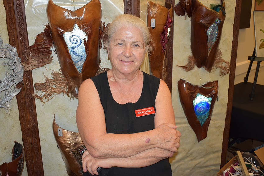 Lorena Lindsley has created a series of palm tree bark night lights.