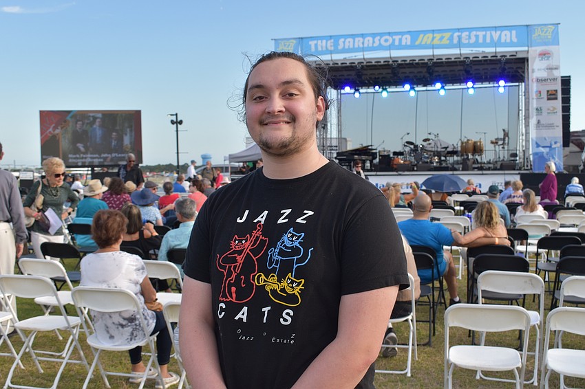 Orlando's Caleb McCue, a Sarasota native, came home to see Arturo Sandoval.