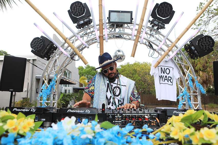 Nati Shabbat plays music.