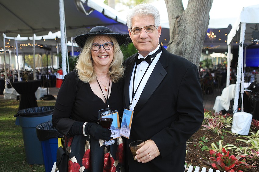 Tracy Wagner and Alan Burr