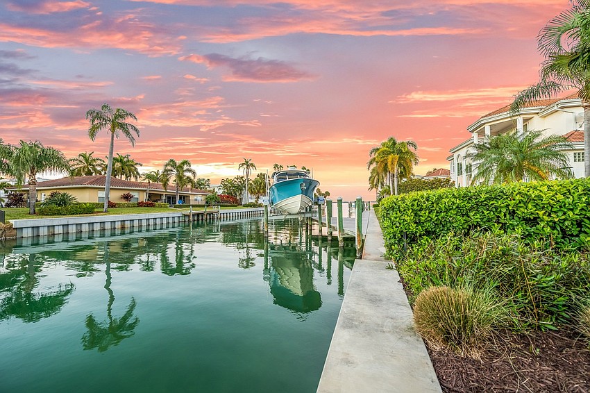 The canal is deep water. (Courtesy Jayne DelMedico, ReMax Alliance Group)