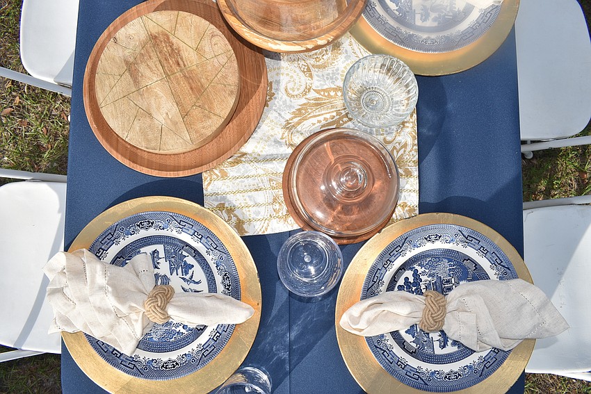 The Whisnants went all out for their table.