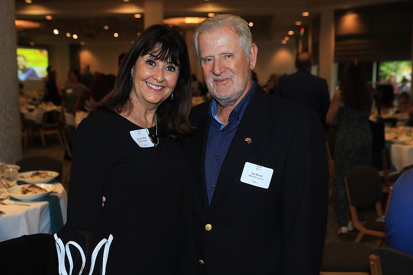 Several tables had EOD artwork on display.