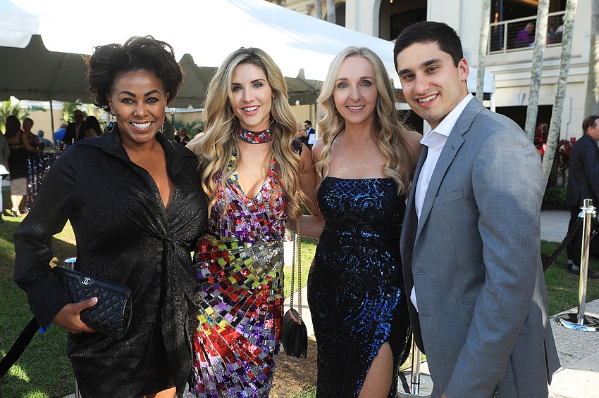 Sheba Matheu, Gabby Frederick, Rachael and Taylor Sanger