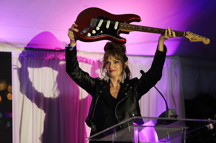 Tonya Gowan debuts an autographed guitar