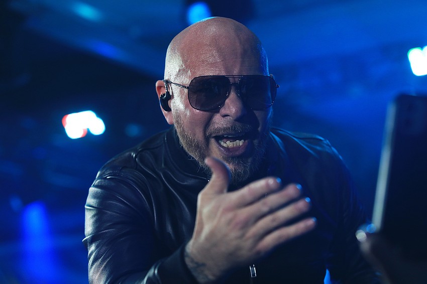 Pitbull —Mr. 305 himself — rocks the house.