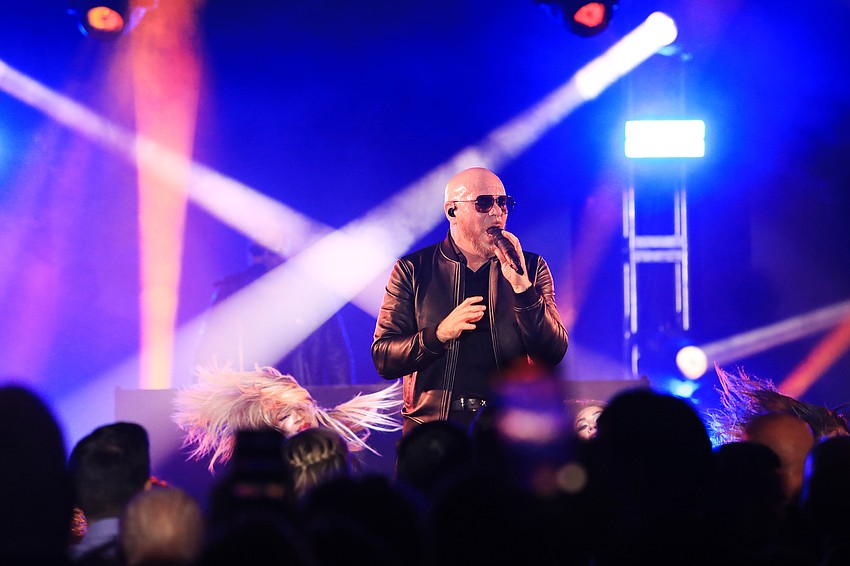 Pitbull —Mr. 305 himself — rocks the house.