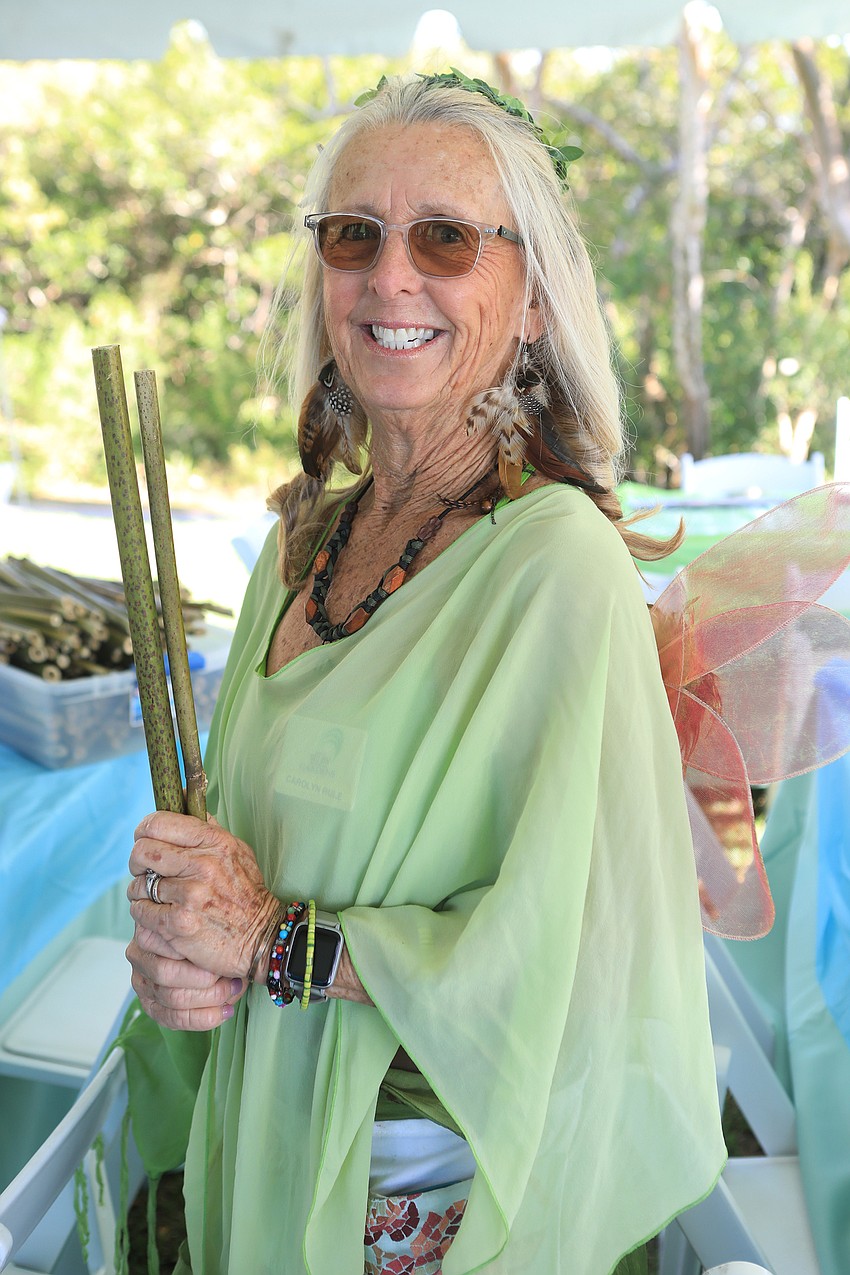 Carolyn Rule managed the crafts area.