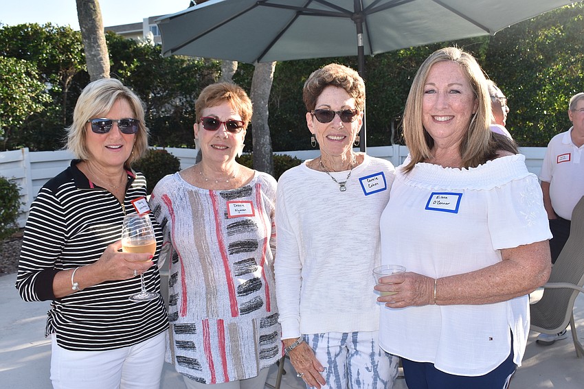 Nancy Whitney, Debbie Nyman, Carole Cohen and Eileen O'Connor met up upon arrival.