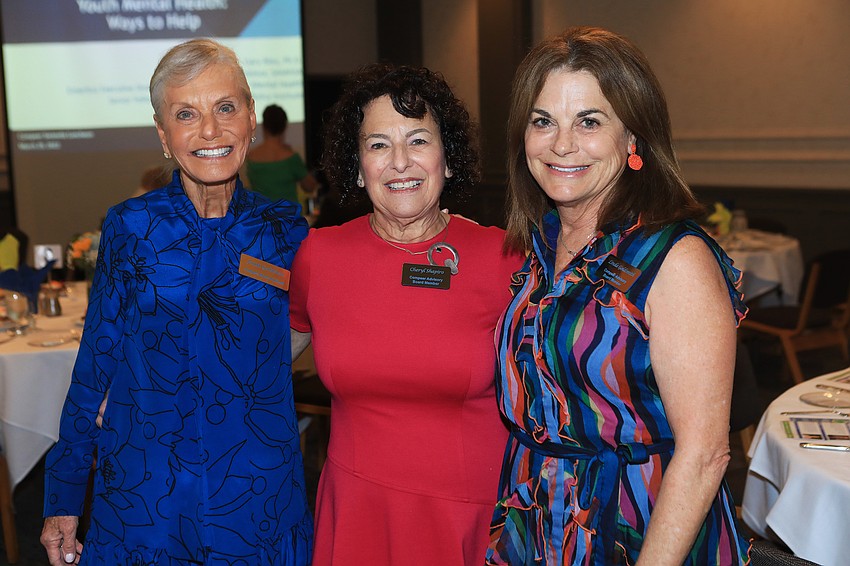 Nelle Miller, Cheryl Shapiro and Linda Goldsmith