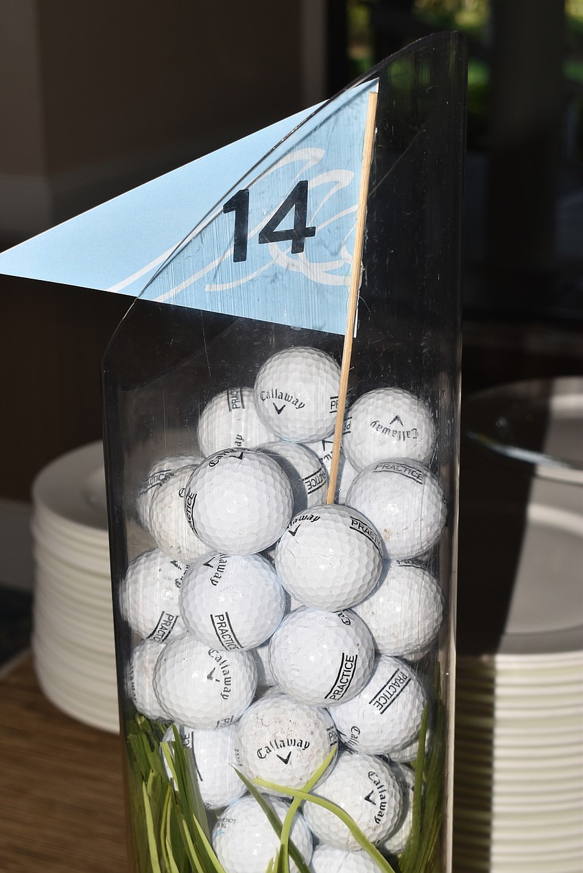 Naturally, the decorations were golf-themed.