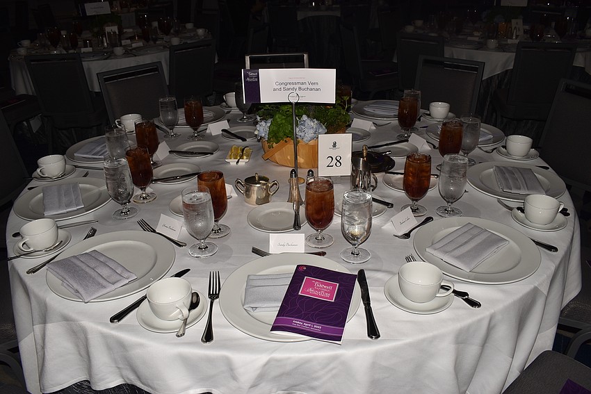 More than 600 attendees came to the luncheon.