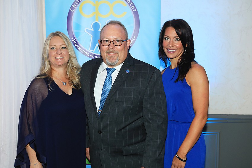 Co-chairwoman Nikki Williams, Executive Director Doug Staley and co-chairwoman Jen Steube