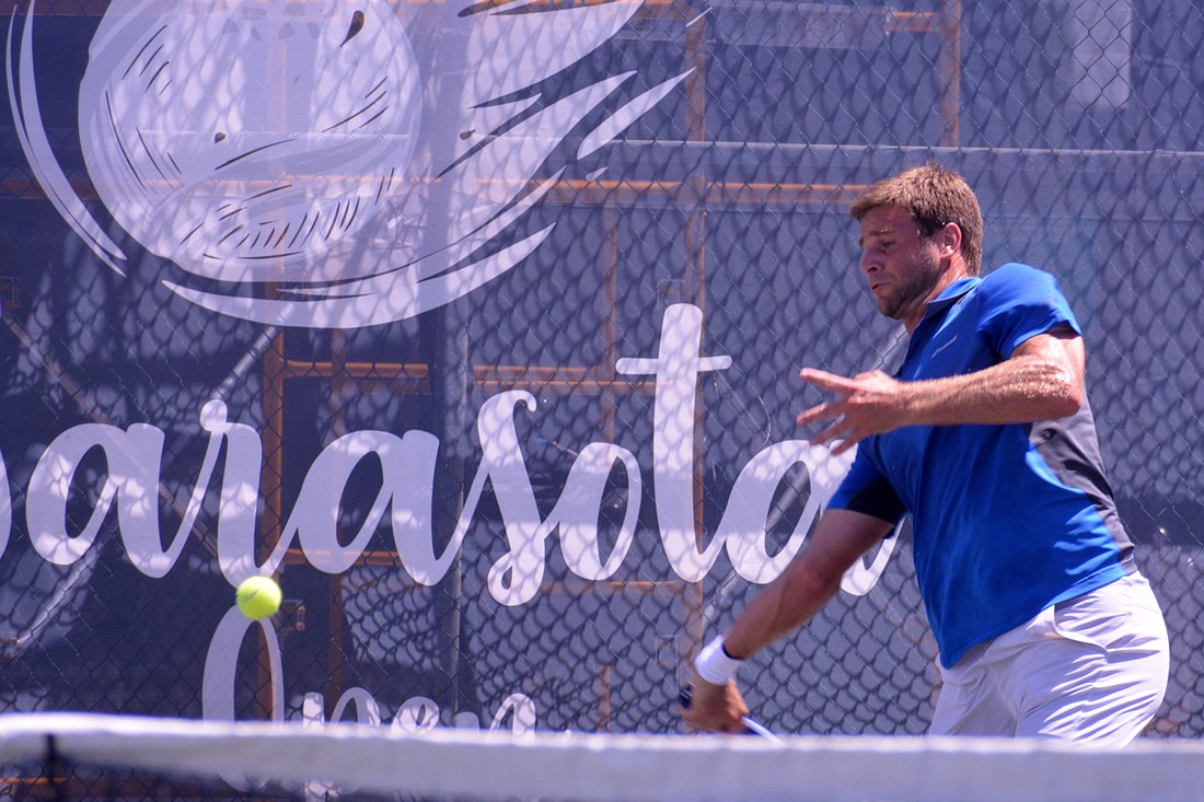 Ryan Harrison had to retire from his round of 32 singles match at the Sarasota Open because of an injury.