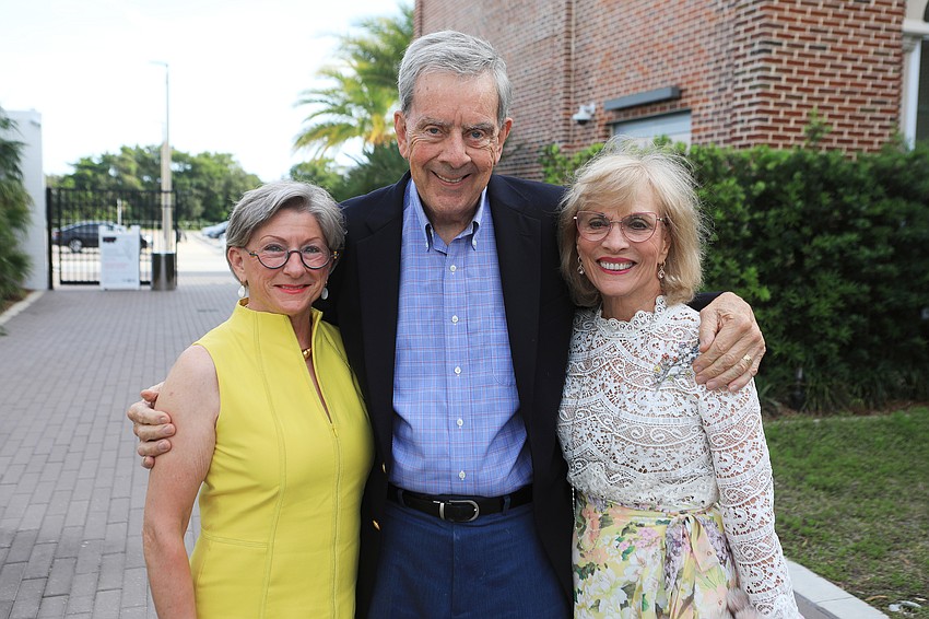 Diane and Bob Roskamp with Susan Palmer