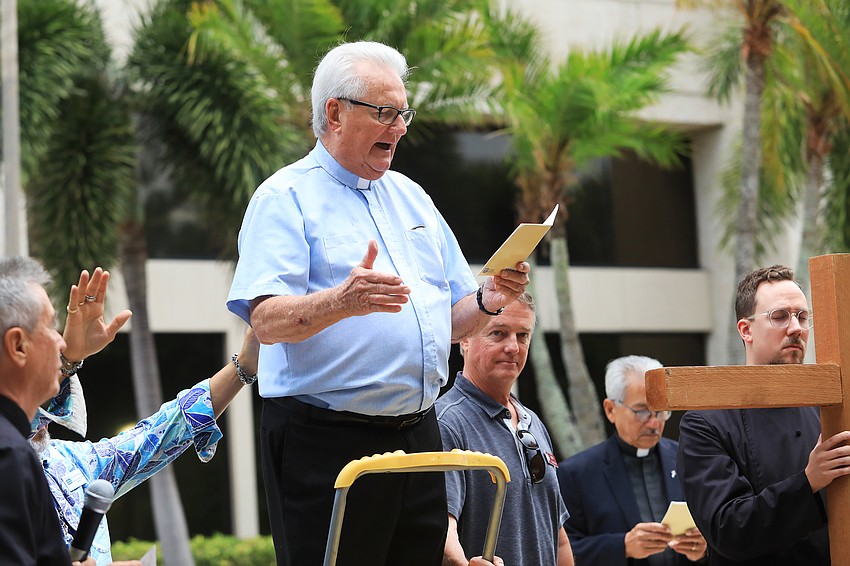 Reverend Donald Roberts speaks to the crowd.
