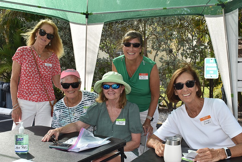 Gail Gilvey, Joanne Vinci, Maureen Shea, Mary Jean Drugan and Susan Claudio checked attendees in.