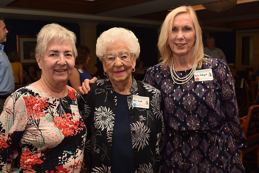 Members Carol Doenecke, Nell Rude and Barbara Jendrysik