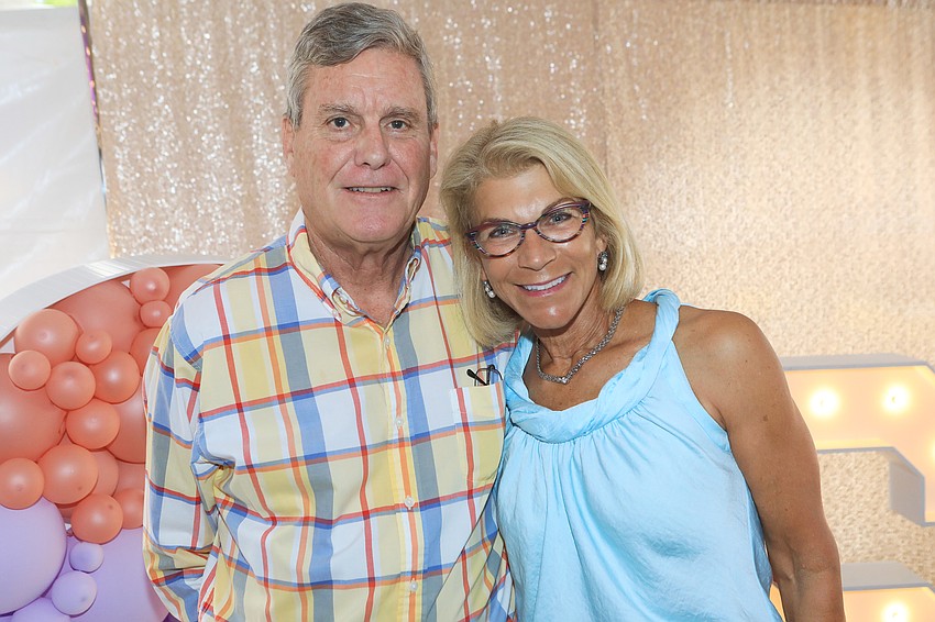 Macy and Lucy Harris