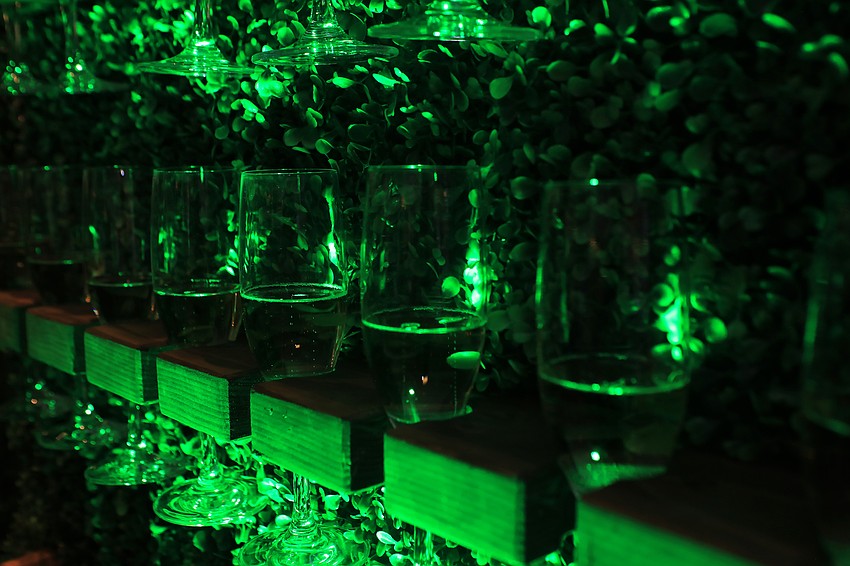 Guests pick up champagne for the evening.