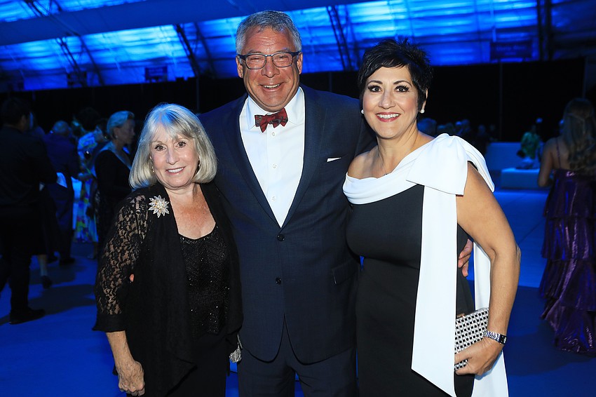 Laurie Fitch with Brian and Kim Calka