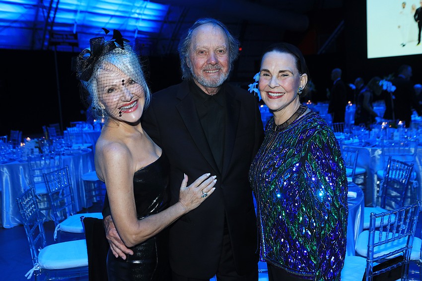 Melinda and Hank Foster with Deborah Kalb