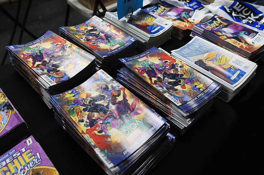 There were plenty of free comics for pickup.