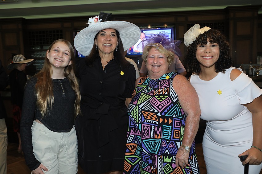 Amanda Stewart, Lori Ruth, Janet Youn and Bryana Reyes