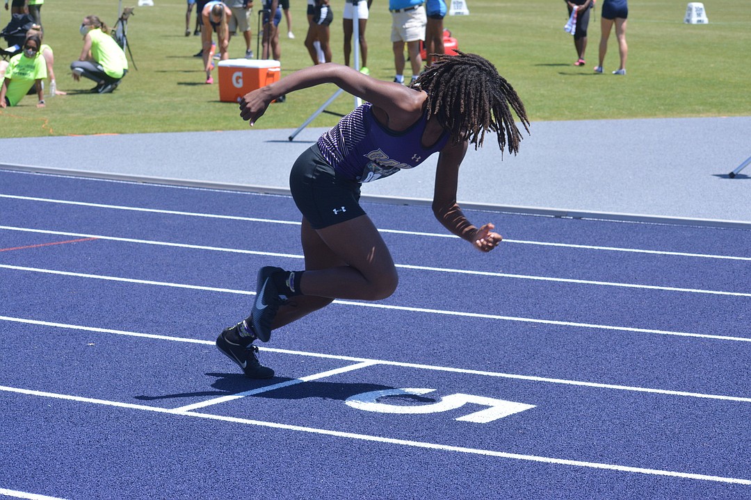 Nearly 40 area athletes head to the FHSAA track and field championships