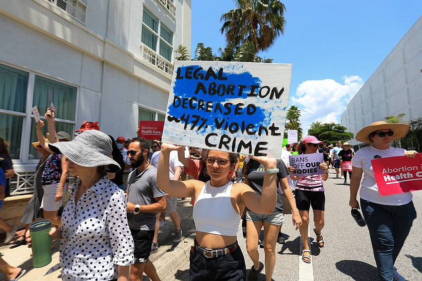 Elsa Portanyi walks with the crowd.