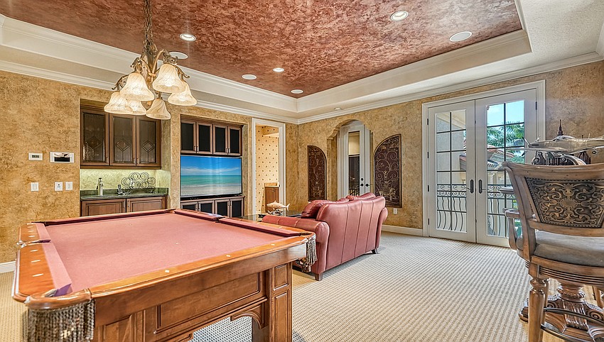 Living spaces overlook  Sarasota Bay.