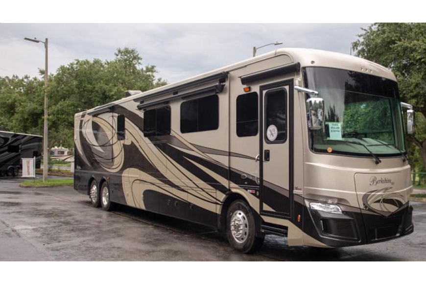 Elite Motorcoach Storage sells for $12.3 million; buyer will keep it as RV storage site. (File)