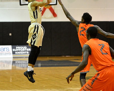 Ocoee High honors Grant Riller with jersey retirement ceremony