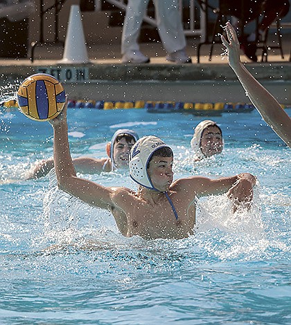 Local water polo team shines on national stage