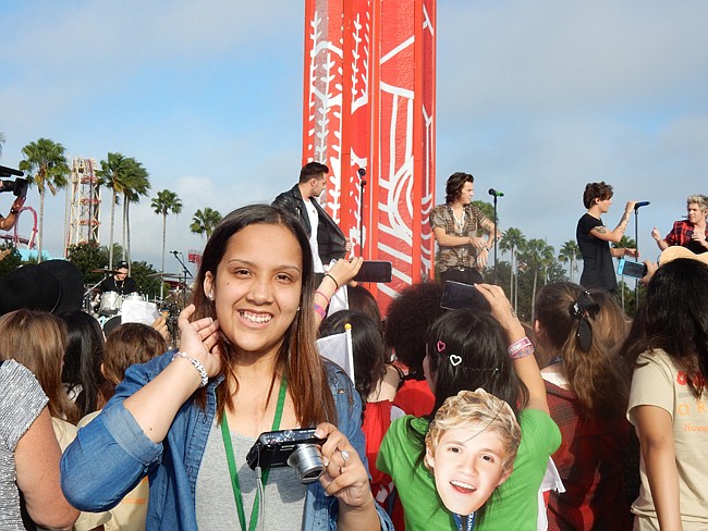 Photo: Courtesy of Sarah Lopez Sequenzia - Eleana Lopez smiles for the camera at a One Direction concert at Universal Studios Nov. 17.