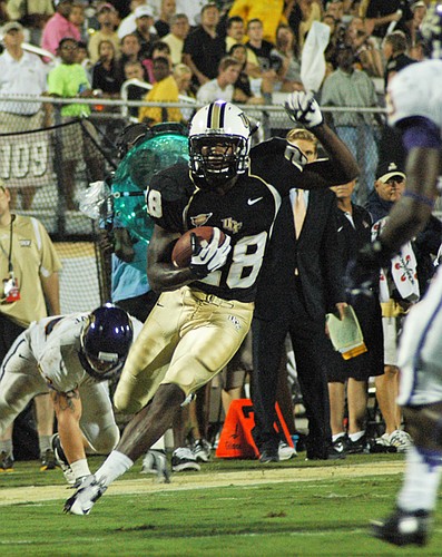 Photo by: Isaac Babcock - Latavius Murray led the Knights again with 156 yards on 16 carries against Marshall Oct. 27.