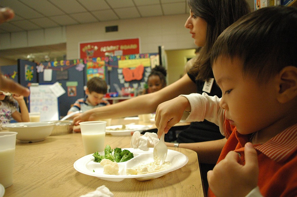 Photo by: Isaac Babcock - Kids are learning to eat their vegetables as part of a healthy nutrition program by Nemours.