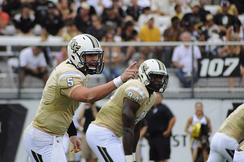 Photo by: Isaac Babcock - UCF quarterback Blake Bortles threw for a career-high 404 yards in a thriller comeback in Philadelphia.