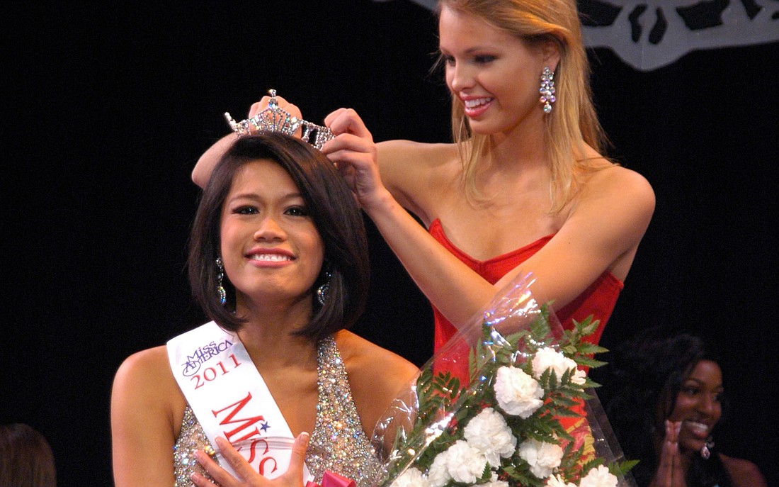 Photo by: Isaac Babcock - Mary Katherine Fechtel, Miss Florida's Outstanding Teen, crowns the new Miss Winter Park, Kristina Janolo, Feb. 19.