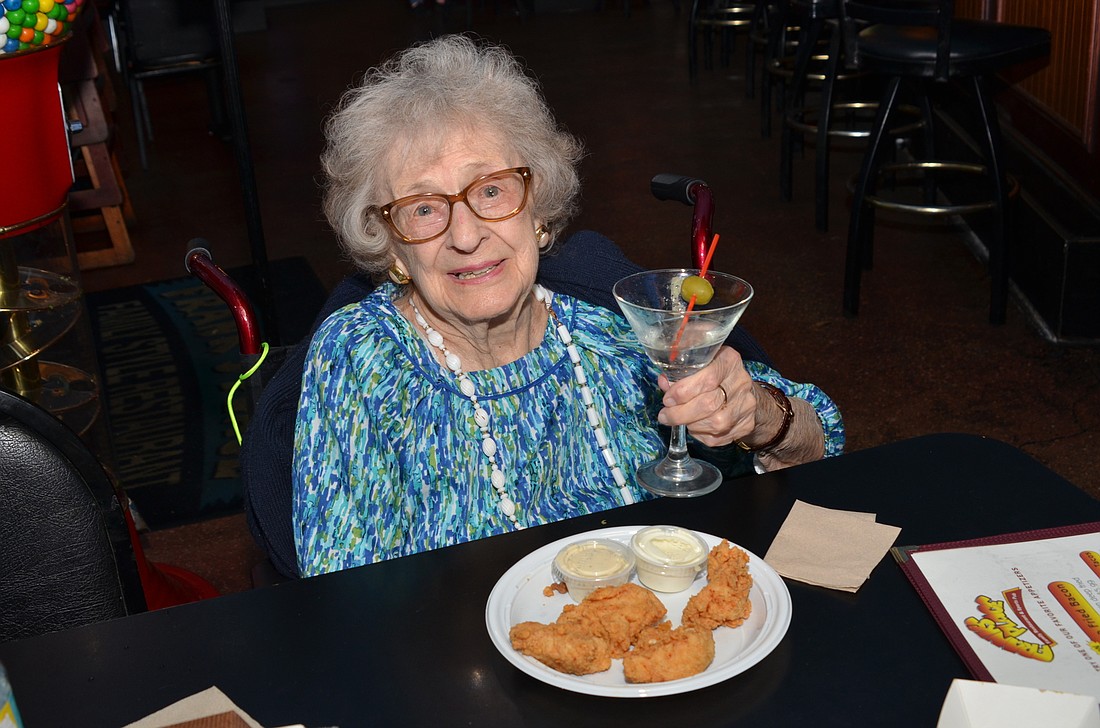 Alyce Carothers is a regular at Frank&#39;  s Place in Ocoee, and her order is always the same: chicken and a martini.