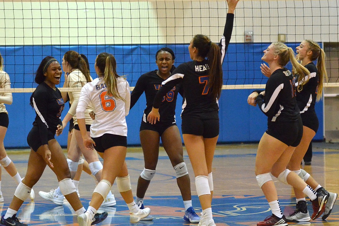PHOTOS West Orange volleyball sweeps Moore Observer Preps