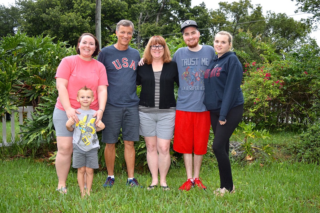 Members of the Snyder family do all they can to support Brent and encourage others to become organ donors. From left: Katie Snyder, Ayden Snyder, Ed Bono, Cassie Snyder, Brent Snyder and girlfriend Tina Tompkins.