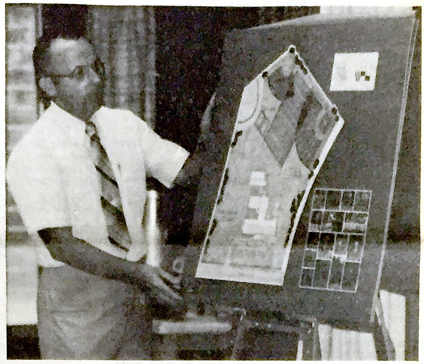 Bob Matheison explains the concept for youth recreational facilities behind Windermere Elementary School in a 1981 photo.