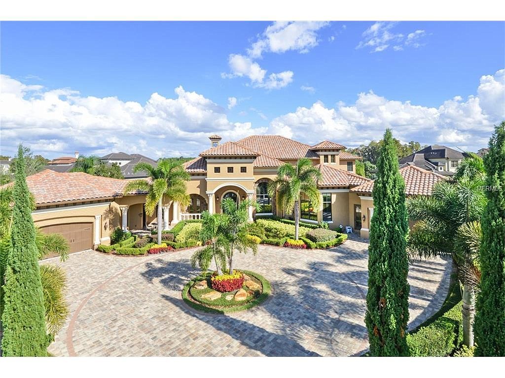This Keeneâ€™s Pointe home, at 6101 Grosvenor Shore Drive, Windermere, sold Aug. 15, for $3.075 million. This estate sits on 1.37 lakefront acres. redfin.com.