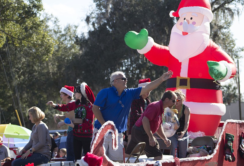 PHOTOS Ocoee Christmas Parade 2016 West Orange Times & Observer