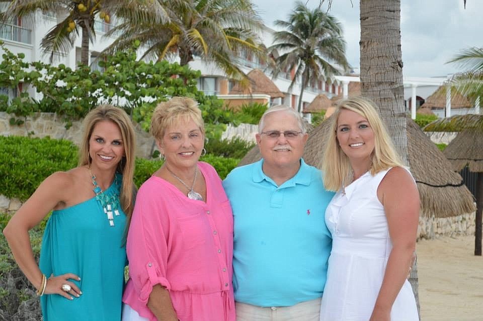 Tommy DeLoach, his wife, Dawn, and their two daughters, Nicole Hubbard, left, and Michelle Friedman, right.